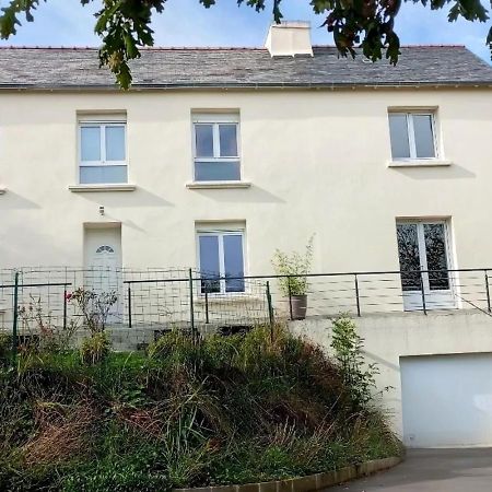 Petite Maison Avec Jardin Landrévarzec Exterior photo